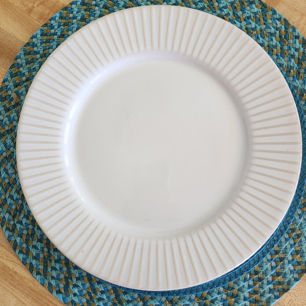 Better Homes and Gardens Modern Farmhouse Dinner Plate 10 5/8"